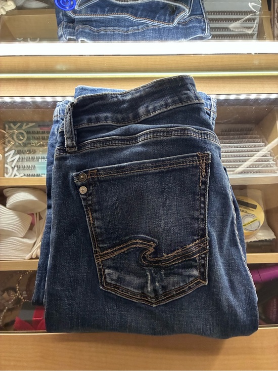 Silver Jeans Denim - Vintage Silver ,medium rise, bootcut jeans.
